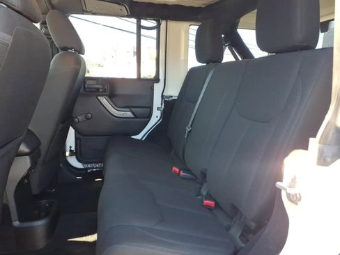 Used 2016 Jeep Wrangler Unlimited Sport image 22