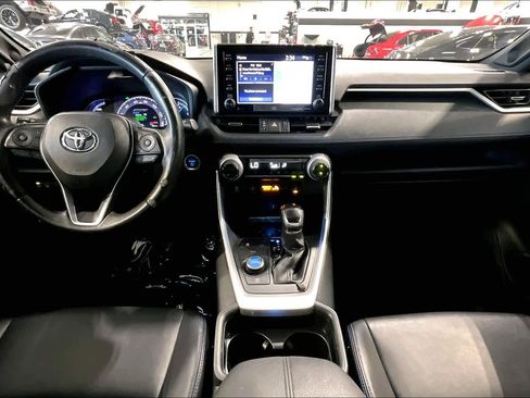 Used 2021 Toyota RAV4 XSE AWD/4WD image 14