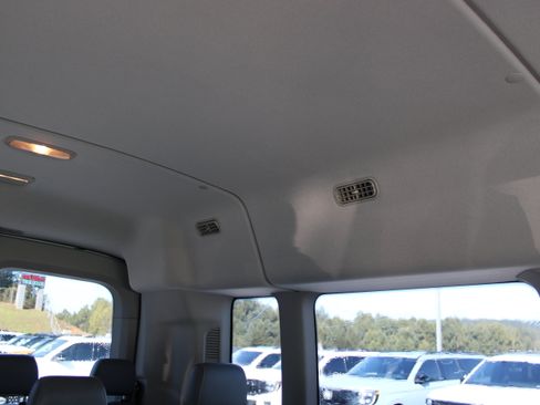 Used 2017 Ford Transit 350 XL RWD image 16