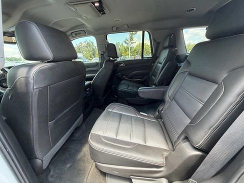 Used 2017 GMC Yukon Denali AWD/4WD image 12