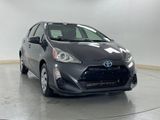 Used 2015 Toyota Prius C Two image 4