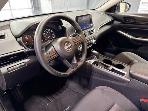 Certified 2025 Nissan Altima 2.5 S image 8