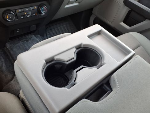 Used 2022 Ford F350 XL w/ Power Equipment Group image 12