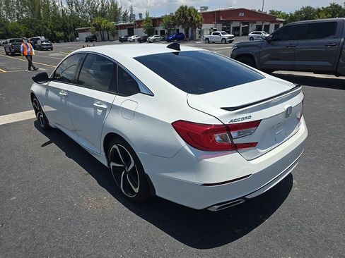 Used 2022 Honda Accord Sport image 6