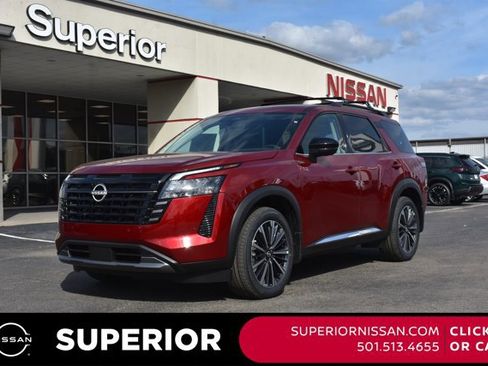 New 2026 Nissan Pathfinder Platinum image 1