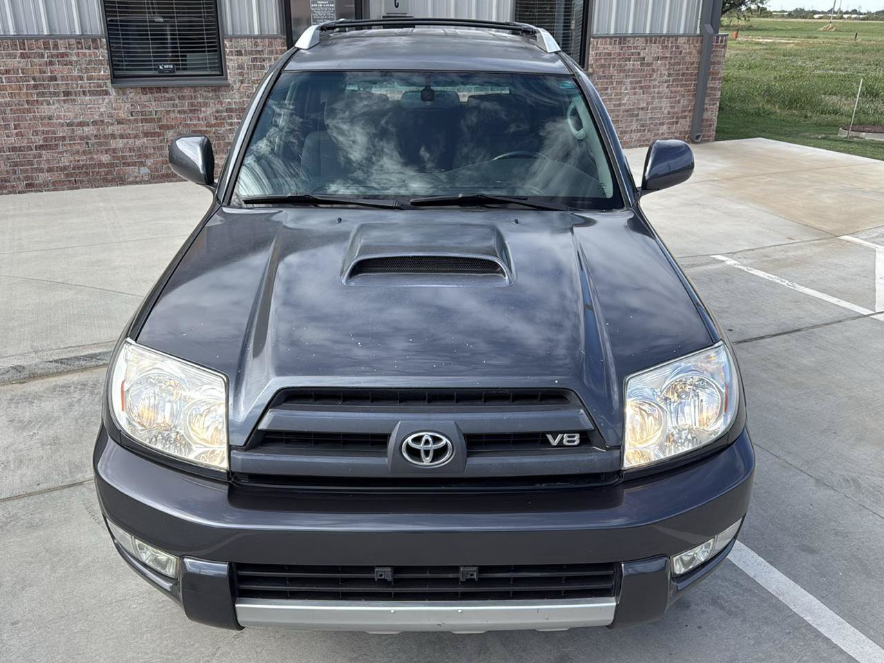 Used 2005 Toyota 4Runner SR5 AWD/4WD image 6