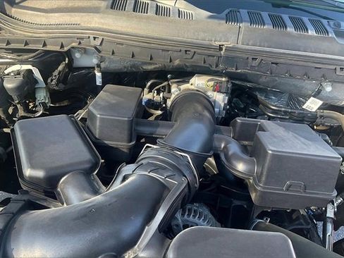 Certified 2020 Ford F250 XL w/ Power Equipment Group image 32