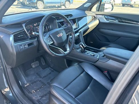 Used 2023 Cadillac XT6 Premium Luxury AWD/4WD image 10