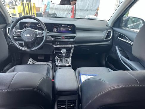 Certified 2024 Kia Seltos EX AWD/4WD image 27