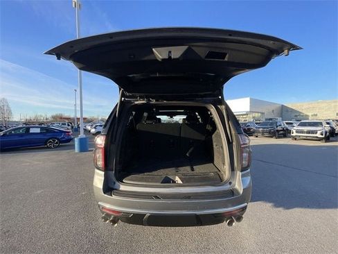 Certified 2022 Chevrolet Suburban High Country image 27