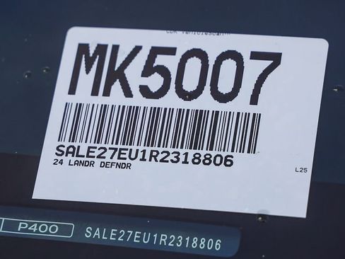 Used 2024 Land Rover Defender 110 X-Dynamic SE image 29