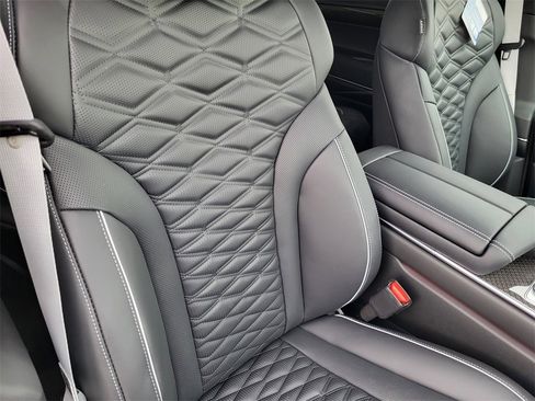 New 2026 Genesis GV80 3.5T e-SC image 15