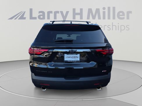 Certified 2023 Chevrolet Traverse RS w/ LPO, Floor Liner Package AWD/4WD image 7