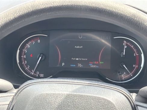 Used 2023 Toyota RAV4 XLE FWD image 12