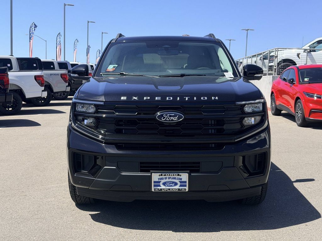 New 2026 Ford Expedition Max Active AWD/4WD image 2