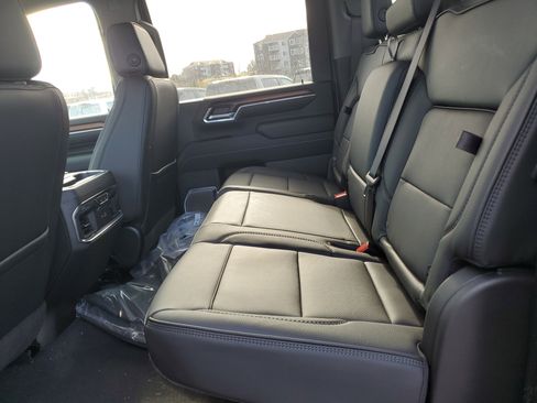 New 2025 GMC Sierra 2500 Denali w/ Denali Reserve Package image 29