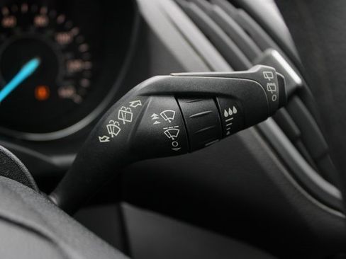 Used 2018 Ford Escape S image 17