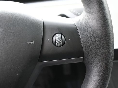 Used 2022 Tesla Model 3 Long Range AWD/4WD image 19