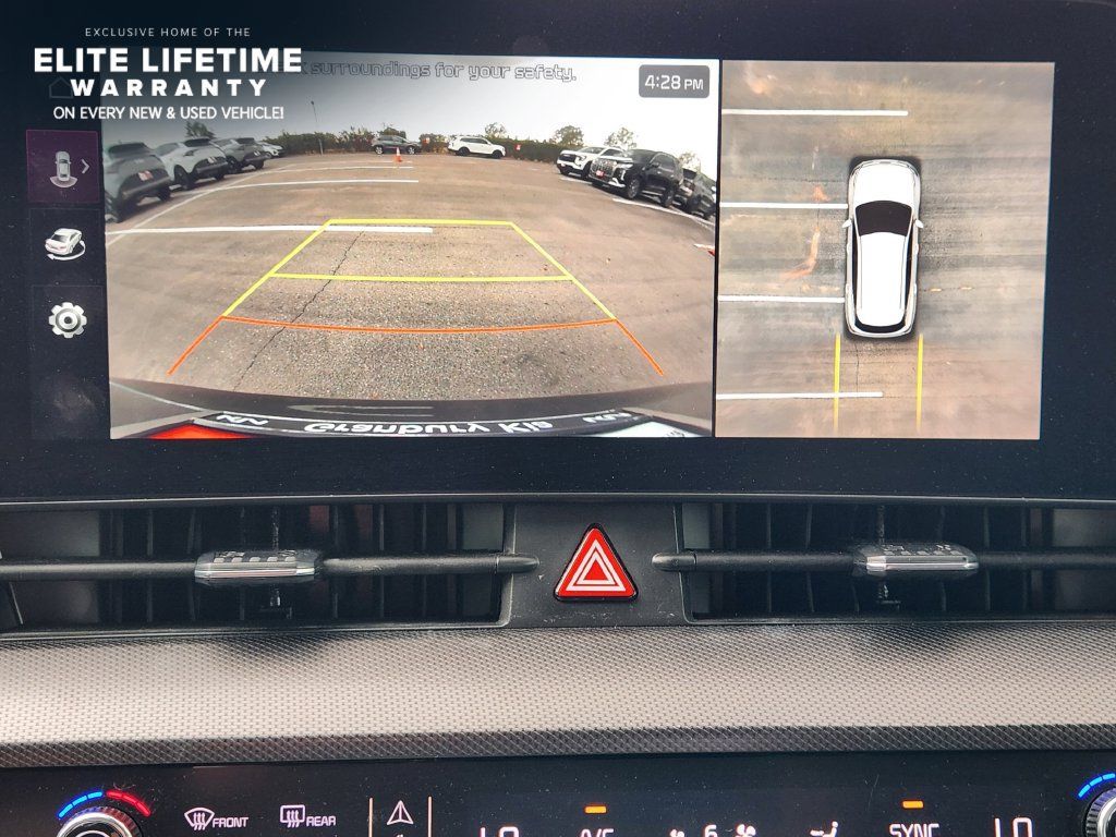 Used 2025 Kia Sportage SX FWD image 17
