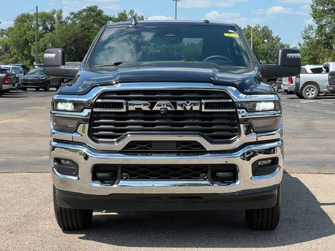 Used 2026 RAM 2500 Big Horn AWD/4WD image 37