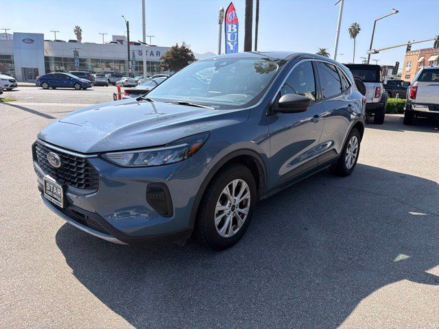 Used 2024 Ford Escape Active FWD image 3