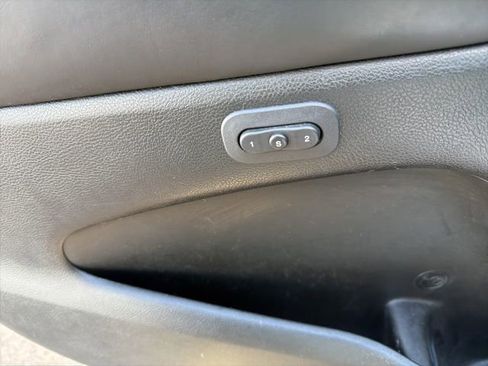 Used 2014 Jeep Grand Cherokee Overland w/ Advanced Technology Group image 24