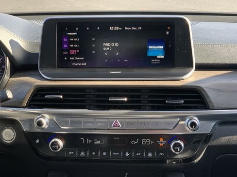 Used 2020 Kia Telluride EX w/ EX Premium Package image 31