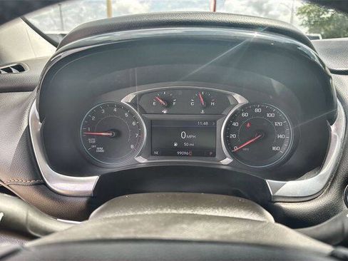 Used 2021 Chevrolet Traverse LT FWD image 12