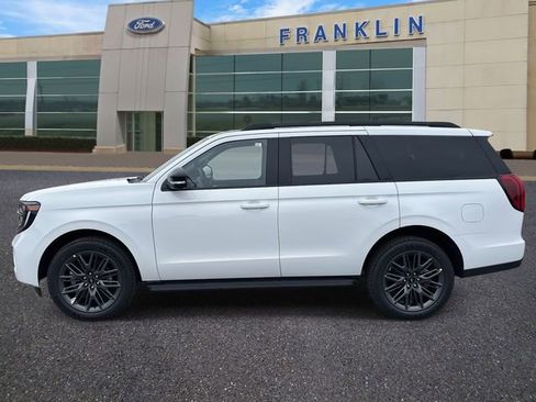 New 2026 Ford Expedition Platinum w/ Stealth Appearance Package image 4