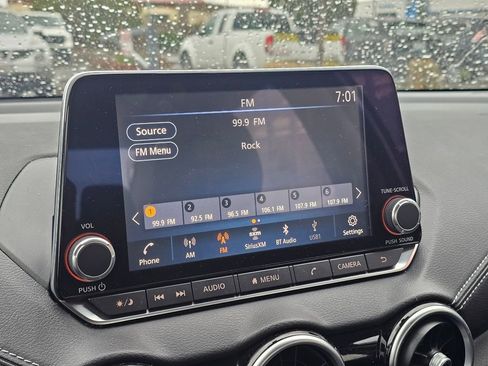 Used 2020 Nissan Sentra SV w/ Trunk Package image 22