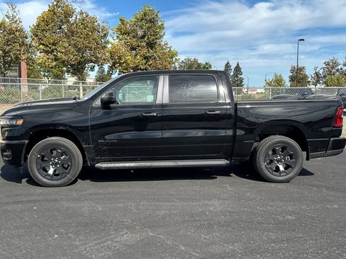New 2026 RAM 1500 Express AWD/4WD image 6