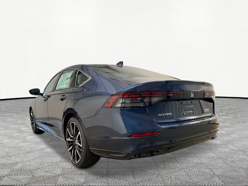 New 2026 Honda Accord Touring image 4