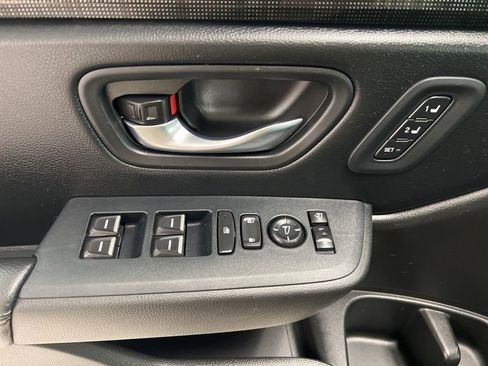 Used 2024 Honda Pilot Elite image 22