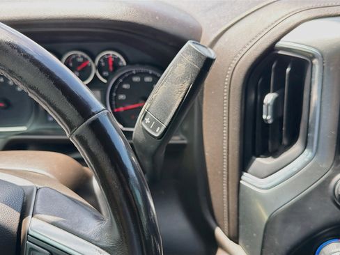 Used 2020 Chevrolet Silverado 1500 LT w/ All-Star Edition RWD image 26