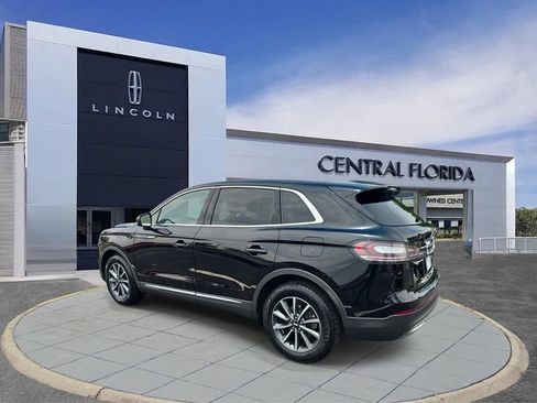 Certified 2022 Lincoln Nautilus FWD image 7