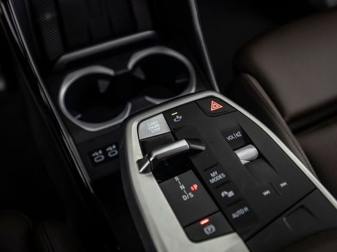 Used 2023 BMW X1 xDrive28i w/ M Sport Package image 34