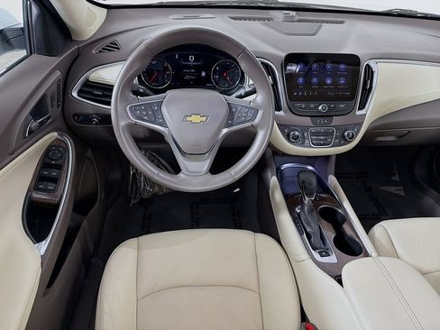 Used 2024 Chevrolet Malibu LT FWD image 23