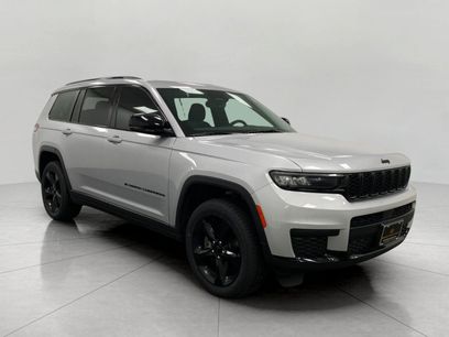 Used 2023 Jeep Grand Cherokee L Laredo