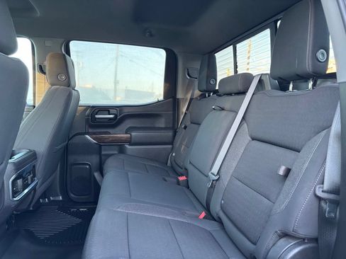 Used 2021 GMC Sierra 1500 Elevation w/ Preferred Package AWD/4WD image 17