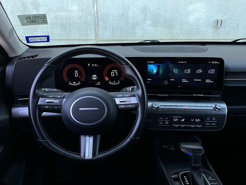 Used 2025 Hyundai Kona SEL image 14