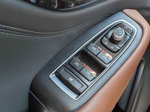 Certified 2022 Subaru Outback Touring XT AWD/4WD image 24