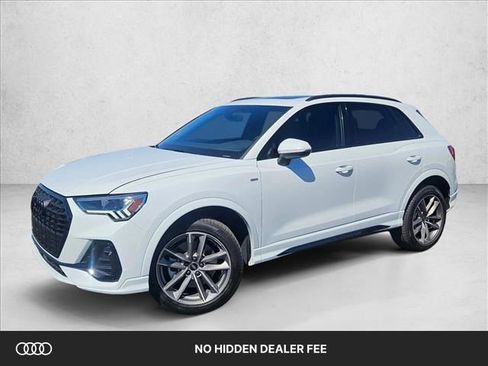 Certified 2025 Audi Q3 2.0T Premium w/ Convenience Package AWD/4WD image 1