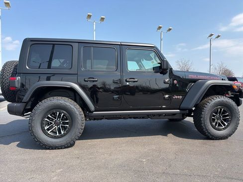 New 2026 Jeep Wrangler Unlimited Rubicon w/ Xtreme 35 Tire Package AWD/4WD image 53