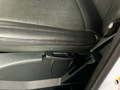 Used 2020 Ford Transit Connect XL image 15