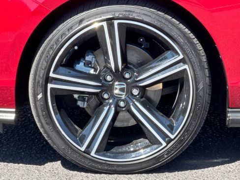Used 2023 Honda Accord Sport image 13