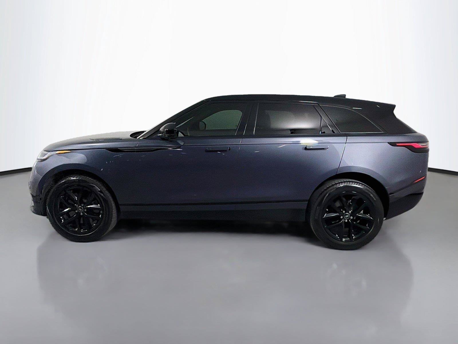 Certified 2026 Land Rover Range Rover Velar Dynamic SE AWD/4WD image 8