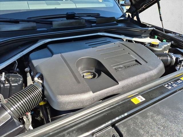 Used 2023 Land Rover Range Rover SE AWD/4WD image 24