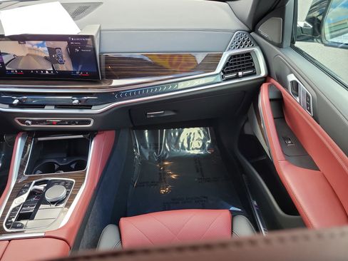 Used 2026 BMW X6 xDrive40i image 16