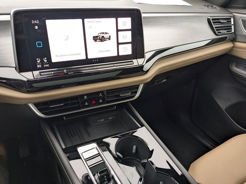 New 2026 Volkswagen Atlas Cross Sport SE image 21