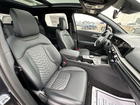 New 2026 Kia Sportage X-Line AWD/4WD image 17
